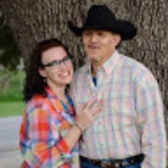 Meet your Posher, Kimberly - Picture 1 of 1